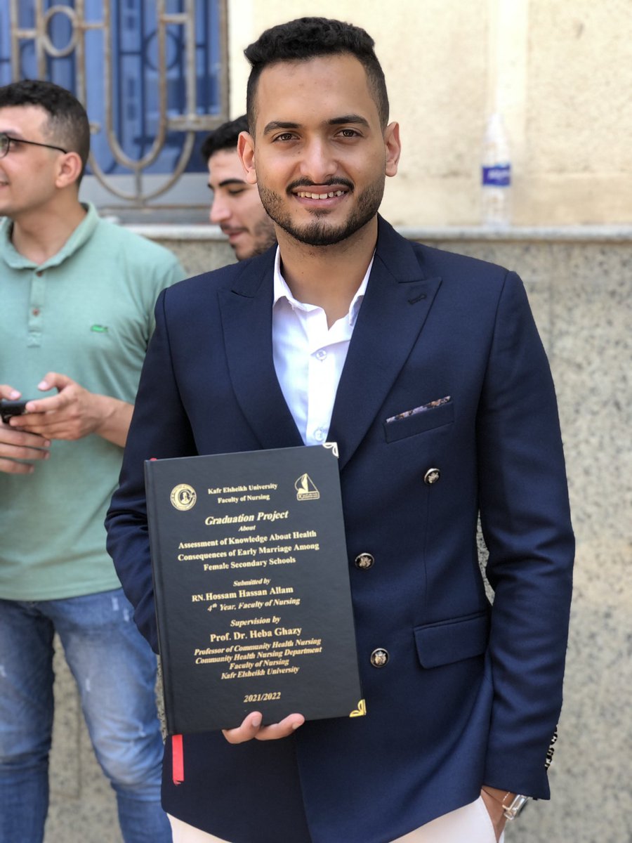 علام tweet media