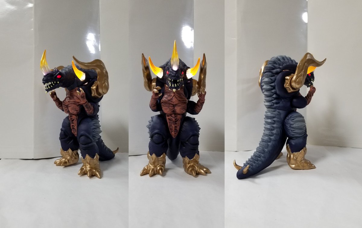 アルティメットルミナスのベンゼン星人、コッテンポッペ！造形は細かく