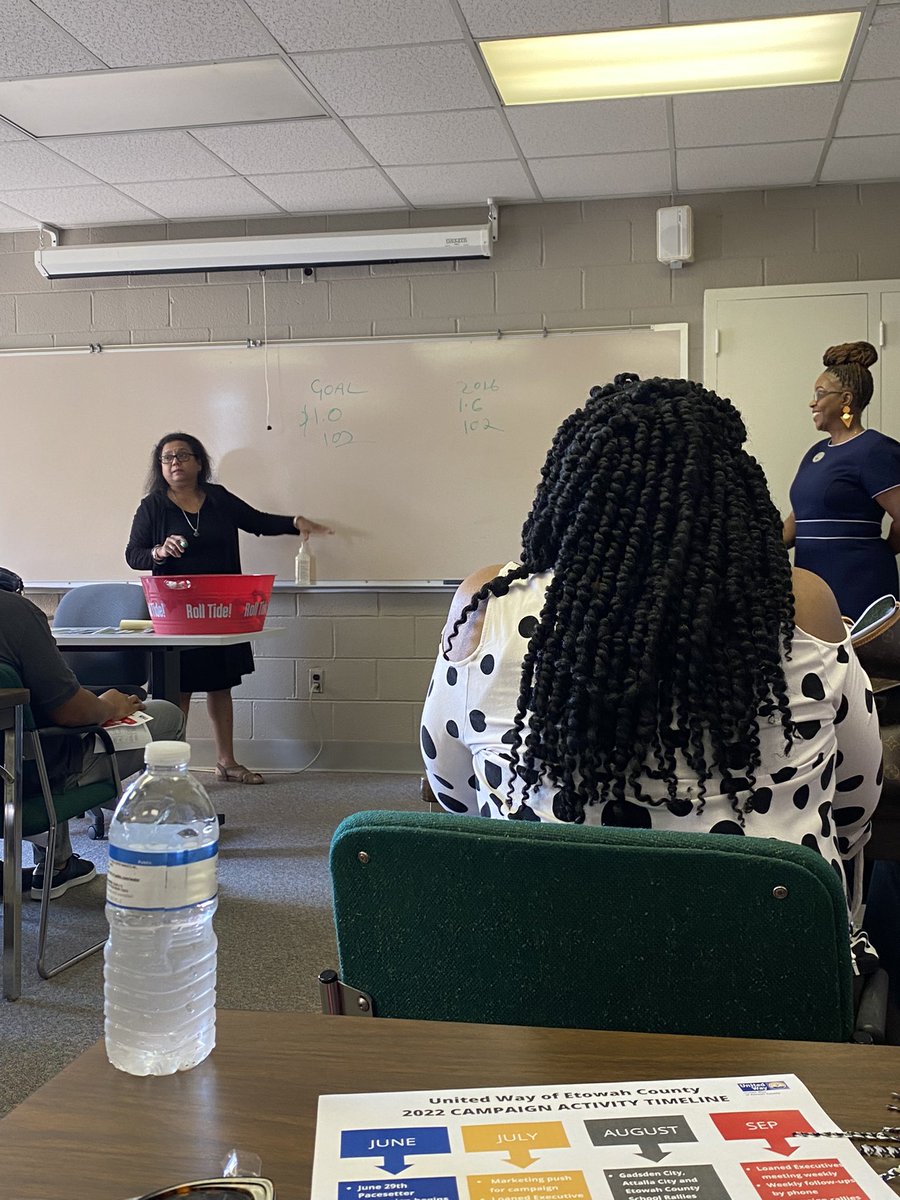 Met with <a href="/UWOEC/">United Way of Etowah County</a> LEs and division chairs today to get ready for campaign kick-off in Etowah County! Love this organization and honored to be a part of it in a new way this year. #liveunited #unitedway #uwoec