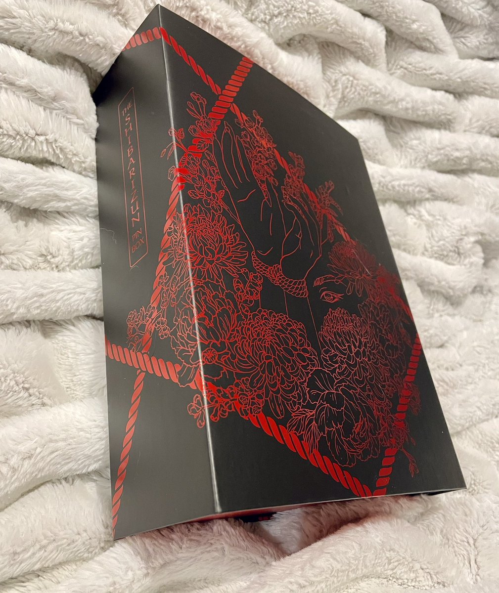PinShizun's tweet photo. We are still waiting on the last 3 pins to arrive, but the commemorative boxes for the #shibarizunbox have landed! 🎉 
Boxes designed by @SulimoJou ✨ https://t.co/R0jswNbxGH