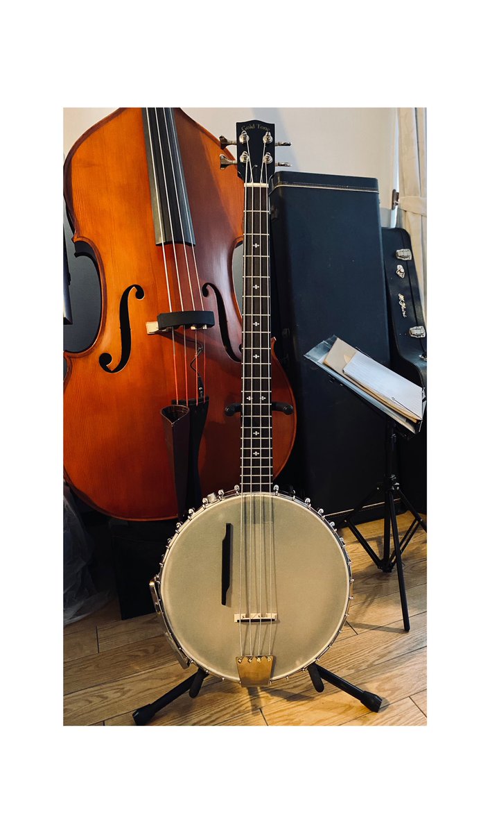 naotacarnival's tweet photo. Banjo Bass
#GoldTone
#BB400+ https://t.co/iUtEDGgcrT