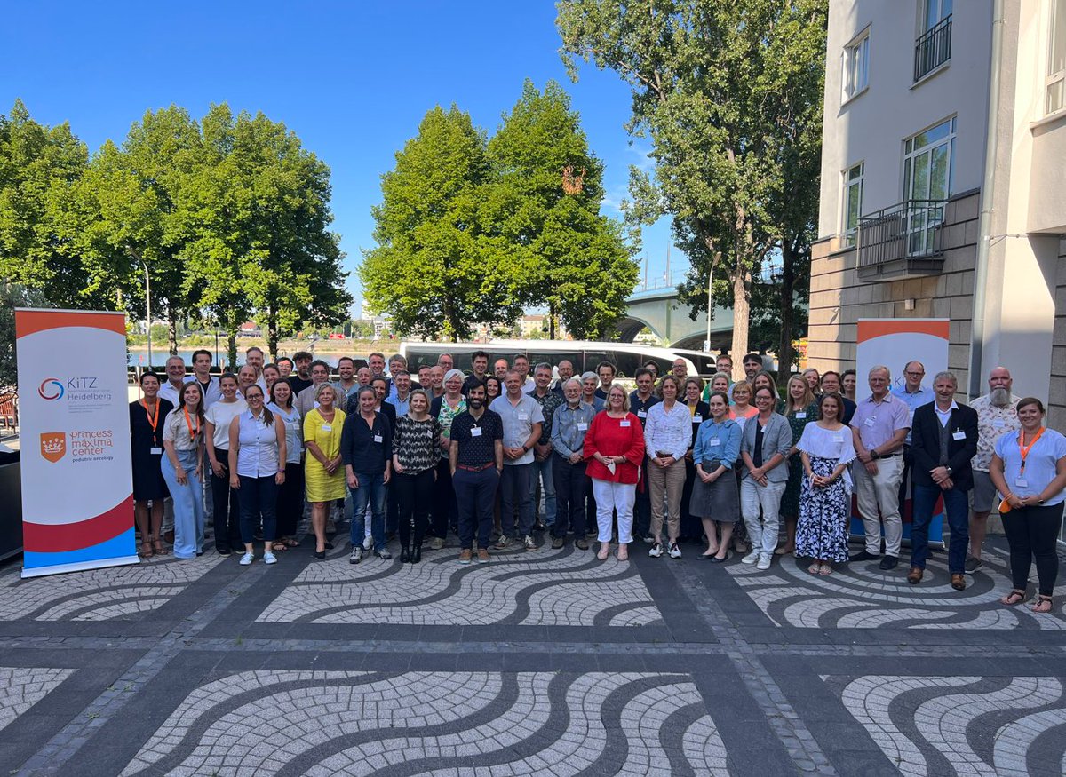 Scientists from the Máxima, <a href="/KiTZ_HD/">Hopp-Kindertumorzentrum Heidelberg (KiTZ)</a>, <a href="/DKFZ/">DKFZ</a> and <a href="/uniklinik_hd/">Universitätsklinikum Heidelberg</a> have come together this week to exchange ideas and make plans for their joint 'Twinning Program'. Read more about one year of collaborating with these leading German centers: bit.ly/newperspective… #newperspectives