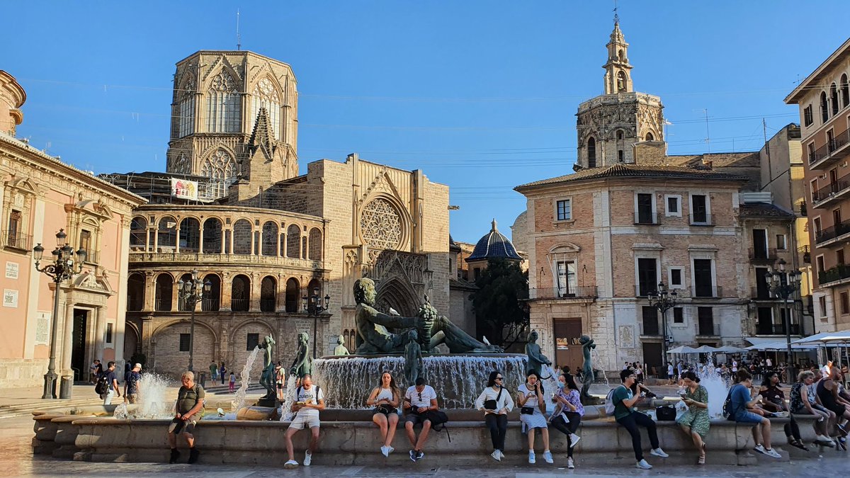 We are having a great conference at #FQMDValencia: after a lot of cool talks &amp; posters, we also had the opportunity to visit beautiful Valencia. Great to catch up with everyone and learn what's new!