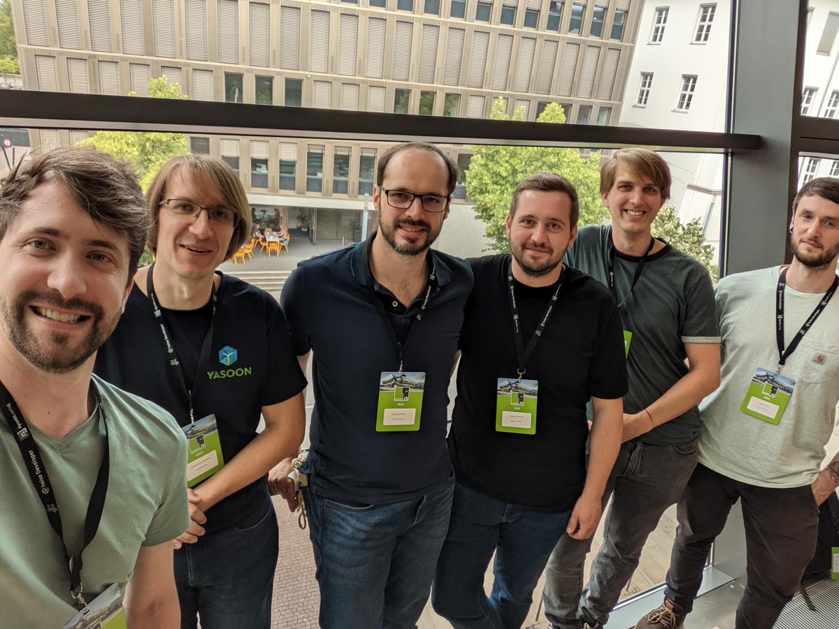yasoonOfficial's tweet photo. 👩💻 @enterjsconf in Darmstadt: Heute schauen wir mit Freuden auf die JavaScript-gestützte Enterprise-Welt! #ejs2022 #enterjs #enterjs22 https://t.co/2cxUWRSpRD