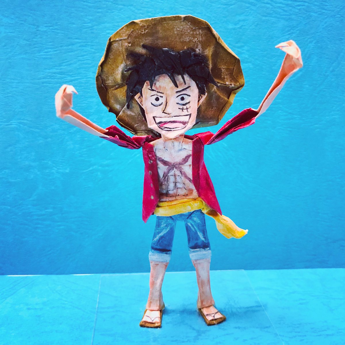 paint1995's tweet photo. 【MONKEY・D・ LUFFY】by Yusuke Ito
#origami #paperart #papercraft #figure #supercomplex #supercomplexorigami #nigaoe #character #onepiece #onepieceanime #onepiecefans #monkeydluffy #orifigure #handmade https://t.co/lLliLKO3fV