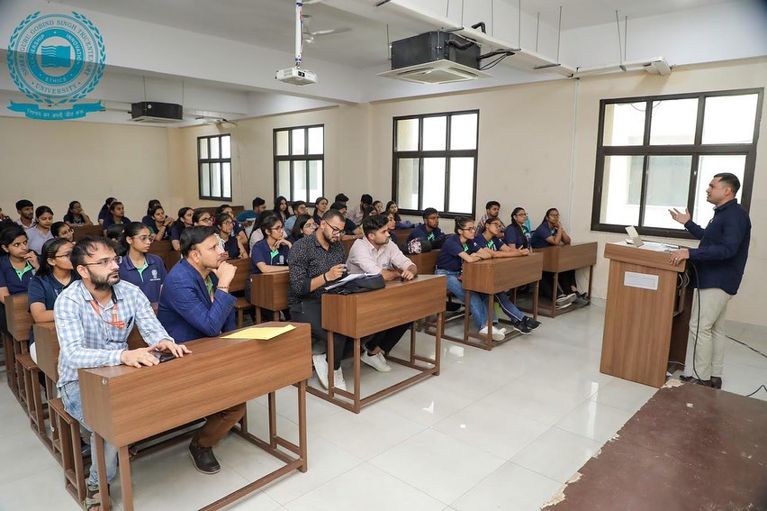 ForensicHawk's tweet image. Digital Forensic Training on behalf of Hawk Eye Forensic at SGT UNIVERSITY
#hawkeyeforensic
#forensicscience #forensicsciencelaboratory #digitalforensics #cyberforensics #mobileforensics #forensicinternship #forensictraining #forensics #computerforensics