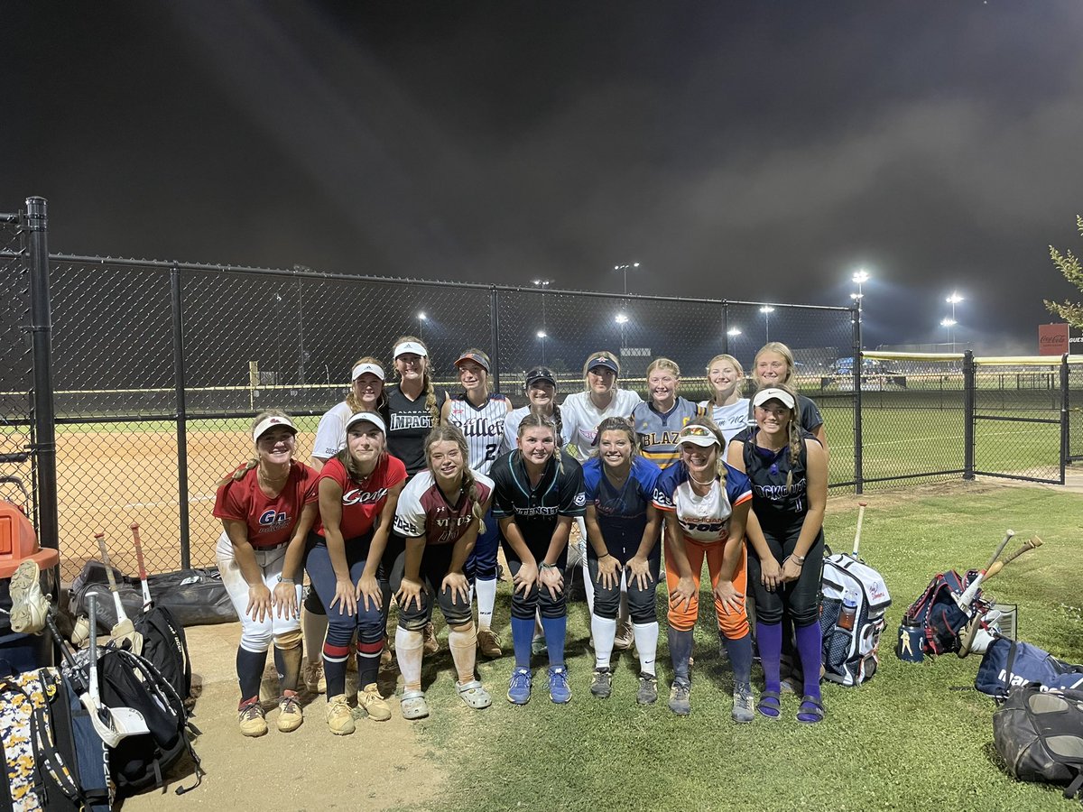 kenadyoleary3's tweet photo. Thanks to @ConnectSports_  I had the amazing opportunity to play in Scenic City All Star game. Thank you @BlytheG1 &amp; @BUsoftballcoach  for coaching! I had so much fun on the field and meeting new girls. https://t.co/4Z7tzH7kex