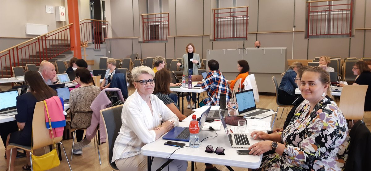 SarahHeiser92's tweet photo. Super buzzy ECML/CELV ictrev team workshop in Riga, Latvian association of teachers of English the 2 days before midsummer
@UrsulaStickler @MartinaEmke @IctrevOu @jax_115 @jhopkins_bcn @SarahHeiser92 @ https://t.co/sY6o8wz5hn