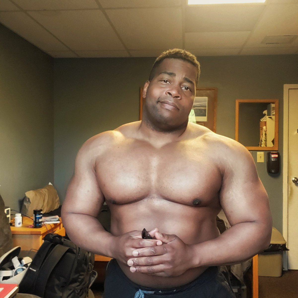 Brotagonist tweet media