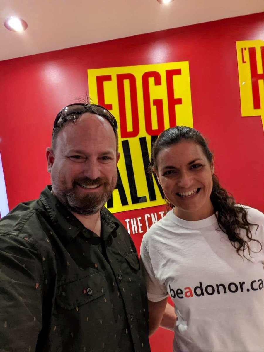 MEChainey's tweet image. Wednesday June 22, 2022 - 5 YEARS #Kidneyversary.
Manon (aunt/donor/hero) dislikes hospitals - 5 yrs ago she went ahead with the surgery to give me a better life with her little mighty kidney.  Today I faced my fear of heights to honour this incredible gift #BeADonor #LoveLife