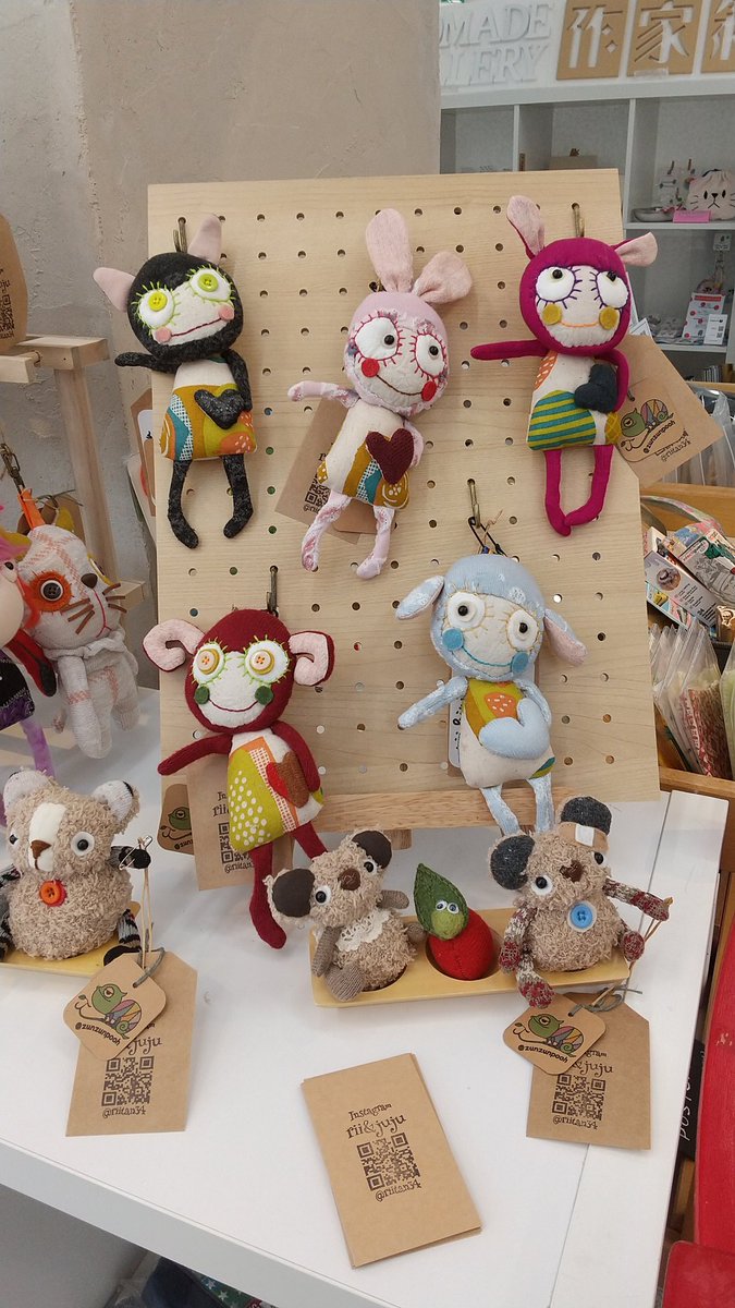 oomorigasou's tweet photo. #zunzunpooh #riitan34【空想ぬいぐるみアート】さんの新しい仲間たちが #作家箱 にやって来ました🐱
盛りだくさんな仲間たちが、店内を賑わせてくれてます。 https://t.co/U29hNjKfxo