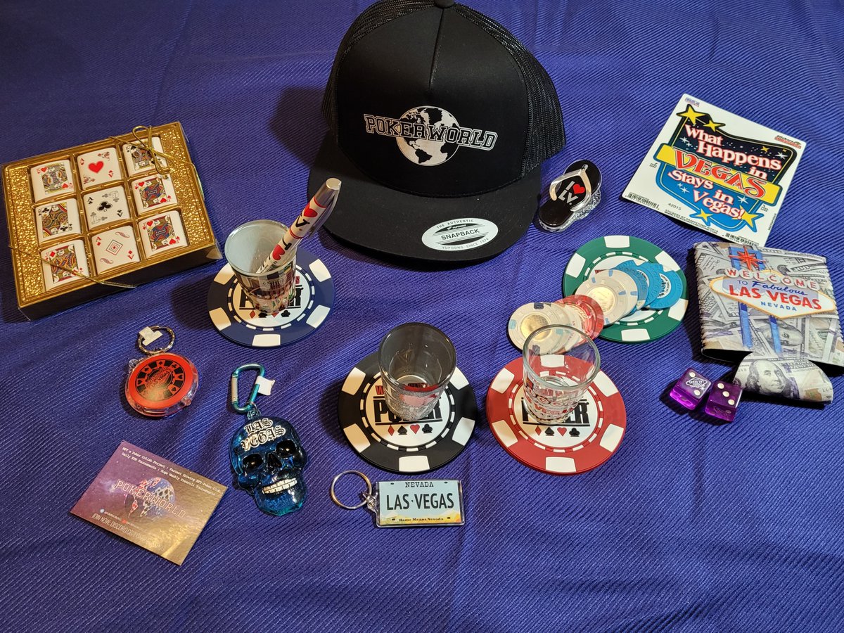 coldless_gaming's tweet photo. Thank you @PokerWorldGG I got my IRL merch and rocking with it! #PokerWorld #ClubGG https://t.co/pU0tlW1pyW