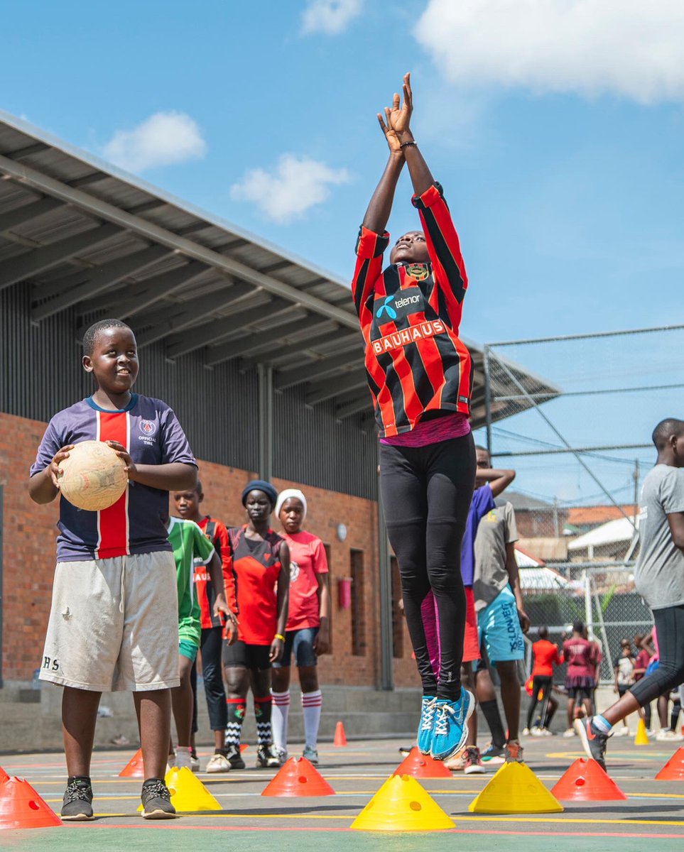 score_beyond's tweet photo. Photo Dump:

TLC Kamwokya, Saturday, 11th June, 2022 🏀 https://t.co/qa6951gk8z