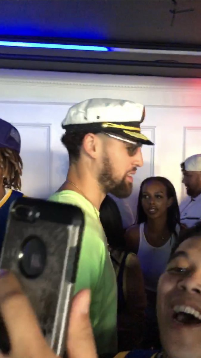 matthewreg_'s tweet photo. Manifest your dreams  @KlayThompson https://t.co/ox51qm07bg