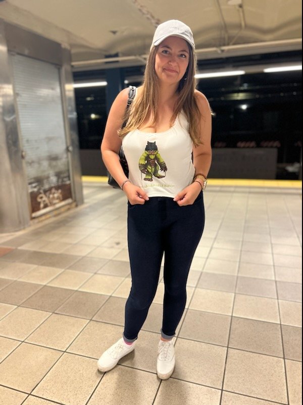 SvetBot_'s tweet photo. Mapinguari meets NYC π #tribalcompetition #TAB #DontWorryBeMapi @AbominableBunch https://t.co/cKG1EfbiEe