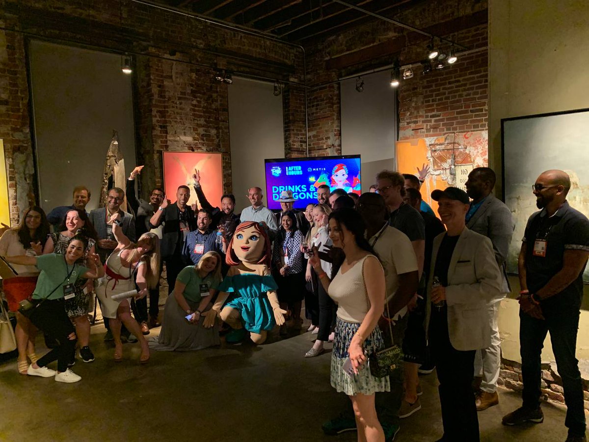 getsubskryb's tweet photo. #CollisionConf day3 sights and scenes from our lens of the camera.

#pitchseries #subskryb #afterhours #day3 #howitwentdown https://t.co/LQYC6YbT1v
