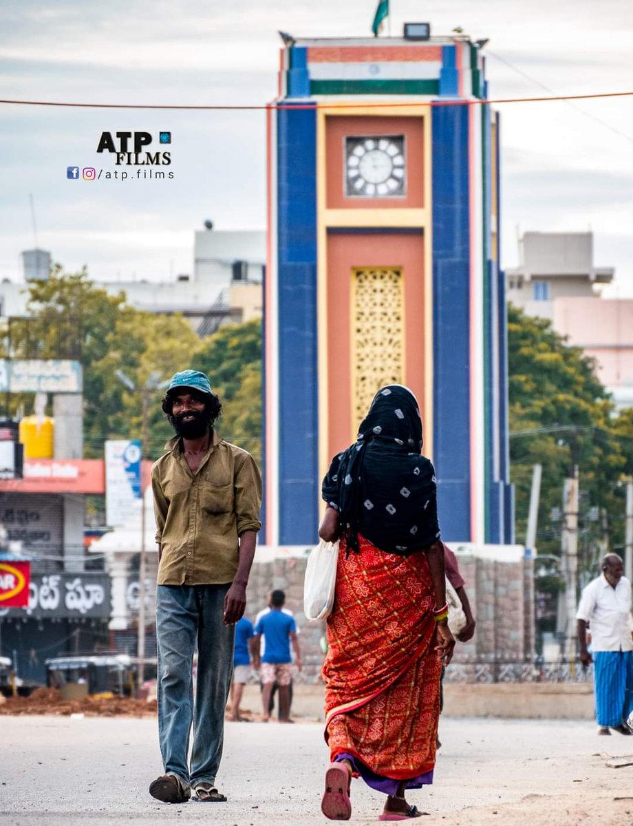 HiAnantapur's tweet photo. What a smile it is 😎
#atp #towerclock #hero #beauty #model #style #star #hero #tower #clocktower #streetphotography #phitography #india #indiapictures
#indiaclicks https://t.co/iYrX12cIhe