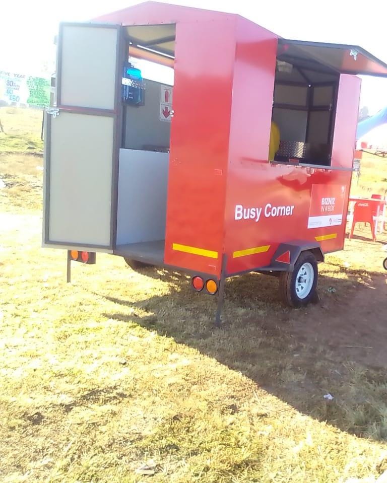 #ThakgohaBreakfastShow giving away 2 mobile kitchens today.