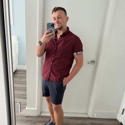 Bach_Rocks09's tweet photo. #NewProfilePic https://t.co/QPvEzXqBjW