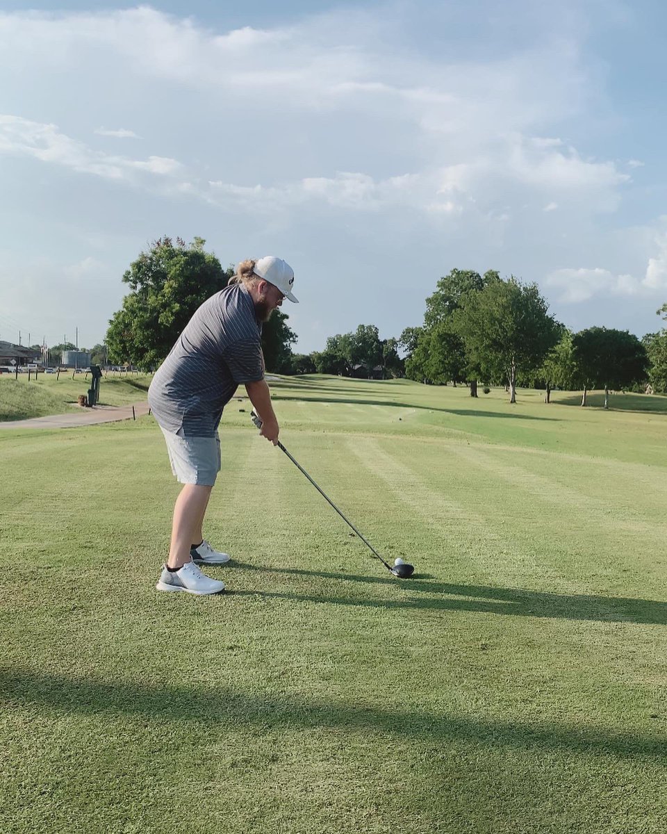SpeeGolfs's tweet photo. #texasgolf #itsfuckinghot #weplayon https://t.co/OhglLwZokE