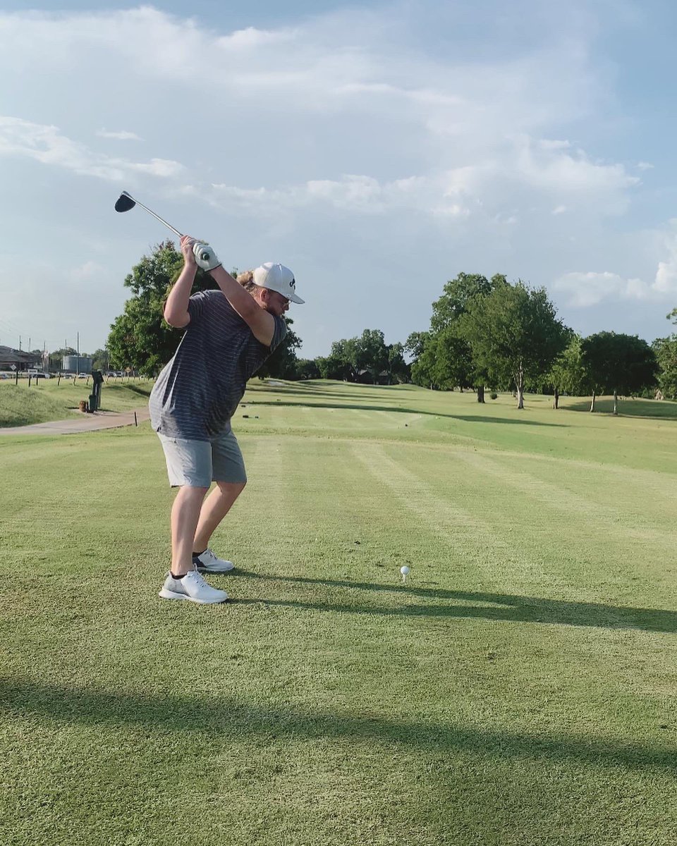 SpeeGolfs's tweet photo. #texasgolf #itsfuckinghot #weplayon https://t.co/OhglLwZokE