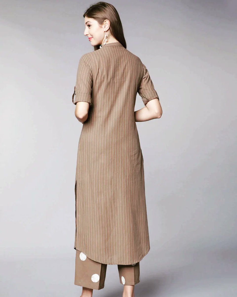sanghmitra_2022's tweet photo. A line Straight Kurti with along with Ankle length Plazo 🤎💕 !!
#anklelength #formal #simple #peefect https://t.co/9Z637l3JrL