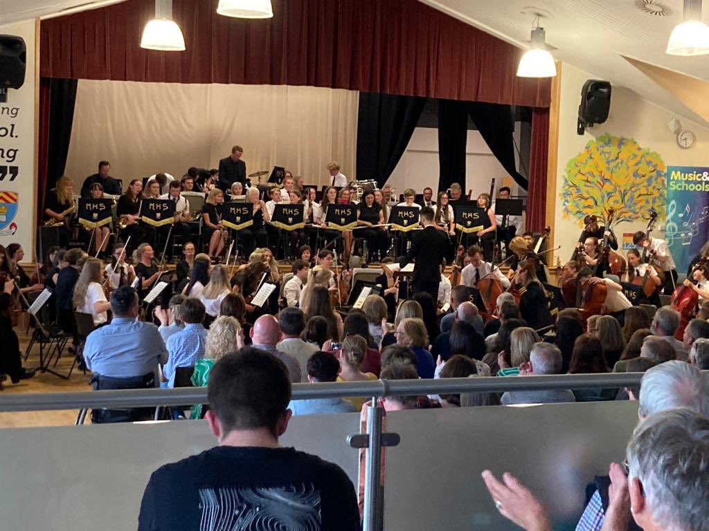 McLarenHSMusic's tweet image. Quote from a participant in last night’s concert. “I hadn’t played my instrument in thirty years. Now I feel inspired to keep practising again. Will there be another community concert soon?” Yes, oh yes! More pictures to come.