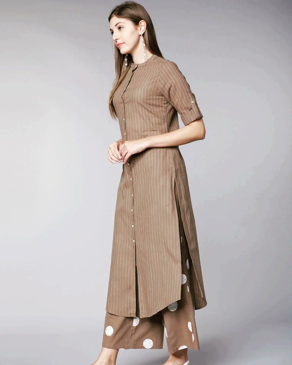 sanghmitra_2022's tweet photo. A line Straight Kurti with along with Ankle length Plazo 🤎💕 !!
#anklelength #formal #simple #peefect https://t.co/9Z637l3JrL