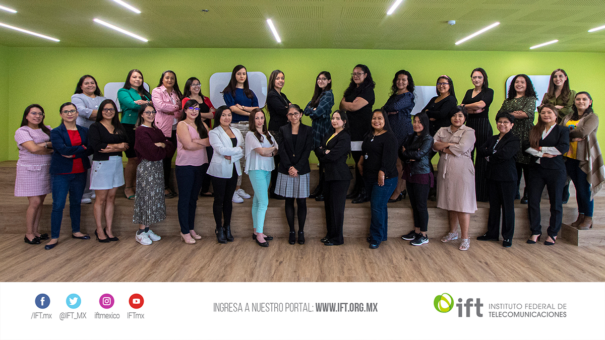 #DíaDeLaIngeniera 👩‍🚀 | Nuestras #IngenierasIFT 👩‍💻 son #ExpertasqueTransforman en los sectores de #Telecom📡 y #Radiodifusión 📻.
En el <a href="/IFT_MX/">IFT</a> reconocemos, su importante labor ✨💜 y valiosas aportaciones para lograr un #IFTdeVanguardia en beneficio de nuestro 🇲🇽. 
#MujeresSTEM