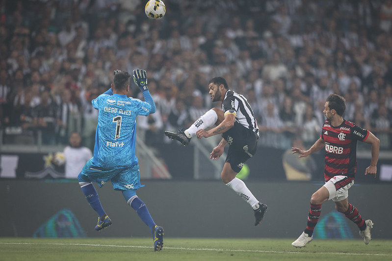 @maurocezar's photo on Diego Alves