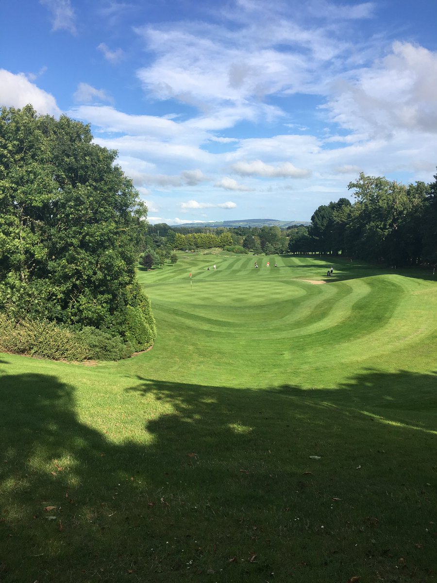 Played <a href="/NaasGC/">Naas Golf Club</a> yesterday for the first time. It well exceeded expectations &amp; reminded me why I love proudly kept members-owned parklands. Fabulous natural holes &amp; greensites, not a dull moment. Passionate high greenkeeping standards &amp; strong bunkering &amp; just fun, fun, fun to play