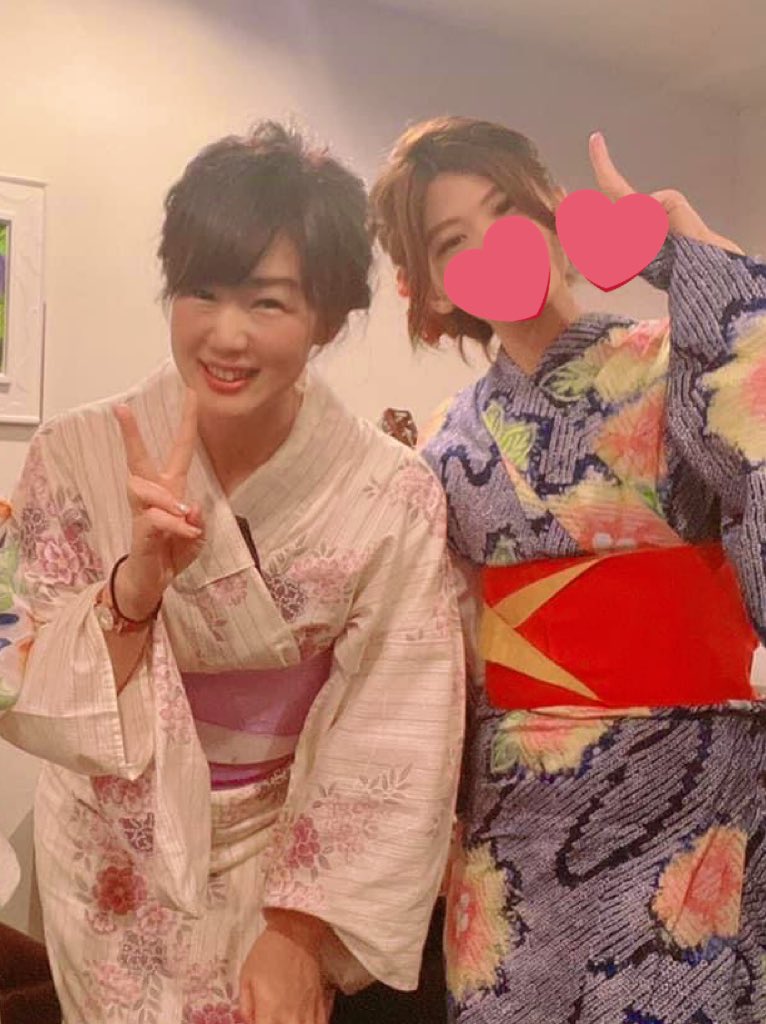 kLcrCDTZIC3VayI's tweet photo. おはようございます✨
いつもありがとうございます!
本日もよろしくお願いします🥺
本日スタッフは、ママ、あんなチーママ、真衣、華恋、りの、まりあです♬
なお、7/8金曜日、アフター七夕浴衣祭り行います🎋
今年もみんなの浴衣姿見に、短冊を書きにいらしてください🙌
#kulkul https://t.co/Va4djZTEVn