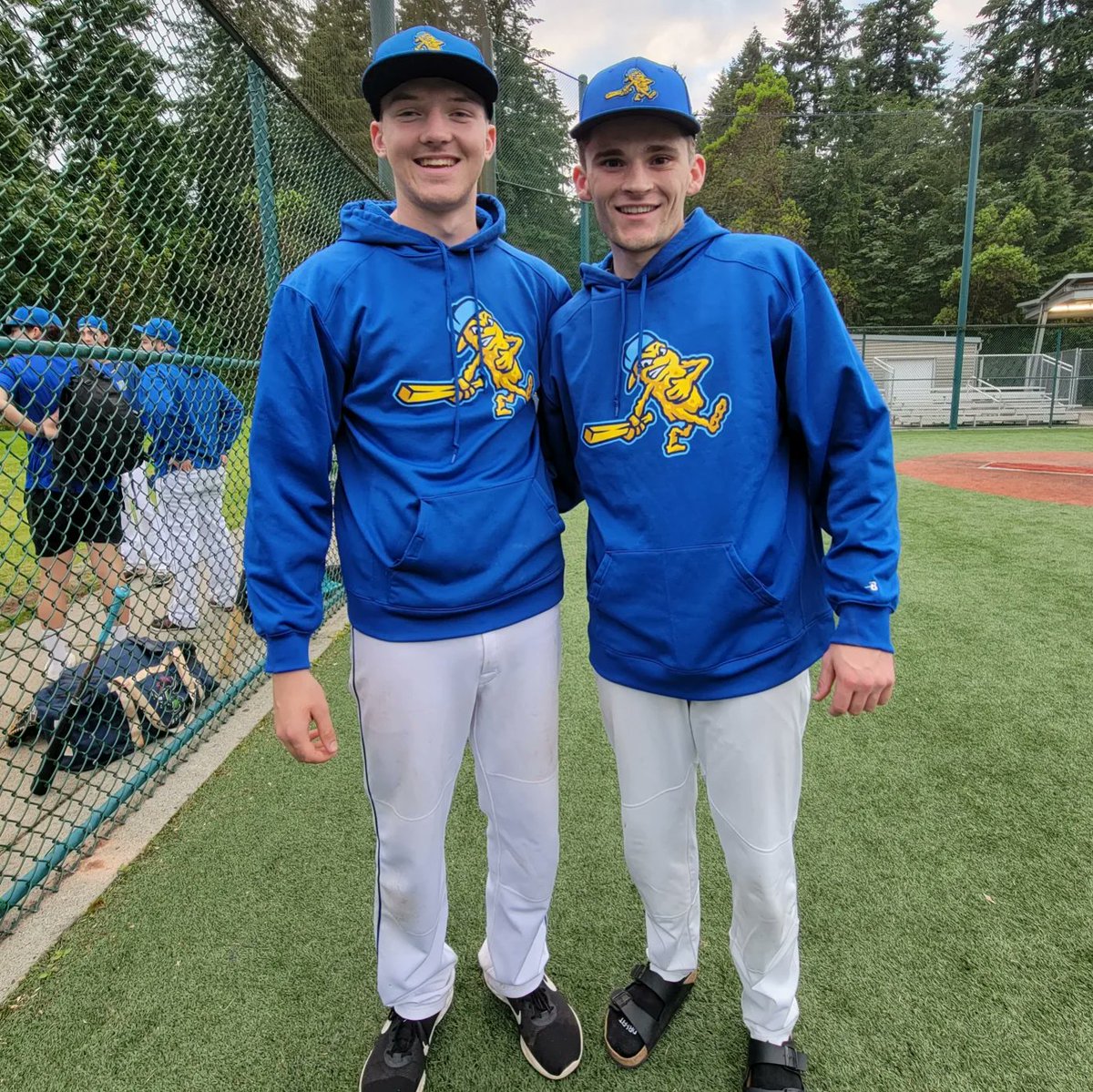 Deko_Gurl's tweet photo. @Matt_Man03 started the @GoFishSticks game tonight &amp; had a solid 6 innings. #CollegiateBaseball #rhp #pitcher #pacificnorthwest #win https://t.co/Q23BSn3VJm