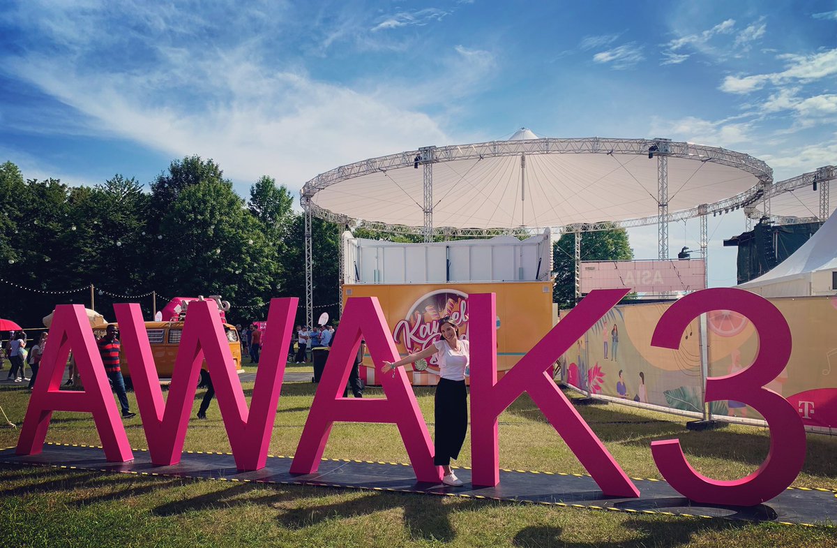 Danke <a href="/deutschetelekom/">Deutsche Telekom</a> für ein mega Mitarbeiterfestival! Super Start gestern bei bestem Kaiserwetter. Wie schön, endlich viele Kolleg*innen wieder zu sehen und zusammen zu feiern! #awak3