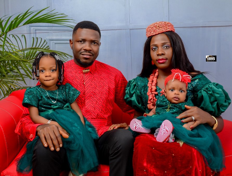 EngrMp3's tweet photo. #Let_Them_Know📢
4 YEARS OF GOD'S FAITHFULNESS...
On this journey, we've fell couple times but we never fell off a bit.
Rather we keep learning and bind stronger and greater in oneness.
HAPPY ANNIVERSARY TO US
🎊🎊🎊 https://t.co/MEO3Wg5GWy