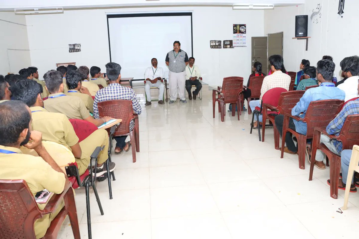 ksrmceofficial's tweet image. Department of ME organizing Certificate course on Engine Combustion from june 20 to July 02, 2022

#ksrmme #enginecombustion #certificatecourse #KSRM #ksrmce #kandulagroups #engineering #kadapa #ksrmceclubs #jntua #AICTE #aishe #apsche #IntiativesofMHRD