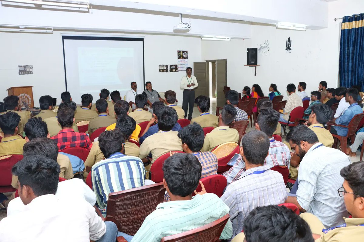 ksrmceofficial's tweet image. Department of ME organizing Certificate course on Engine Combustion from june 20 to July 02, 2022

#ksrmme #enginecombustion #certificatecourse #KSRM #ksrmce #kandulagroups #engineering #kadapa #ksrmceclubs #jntua #AICTE #aishe #apsche #IntiativesofMHRD