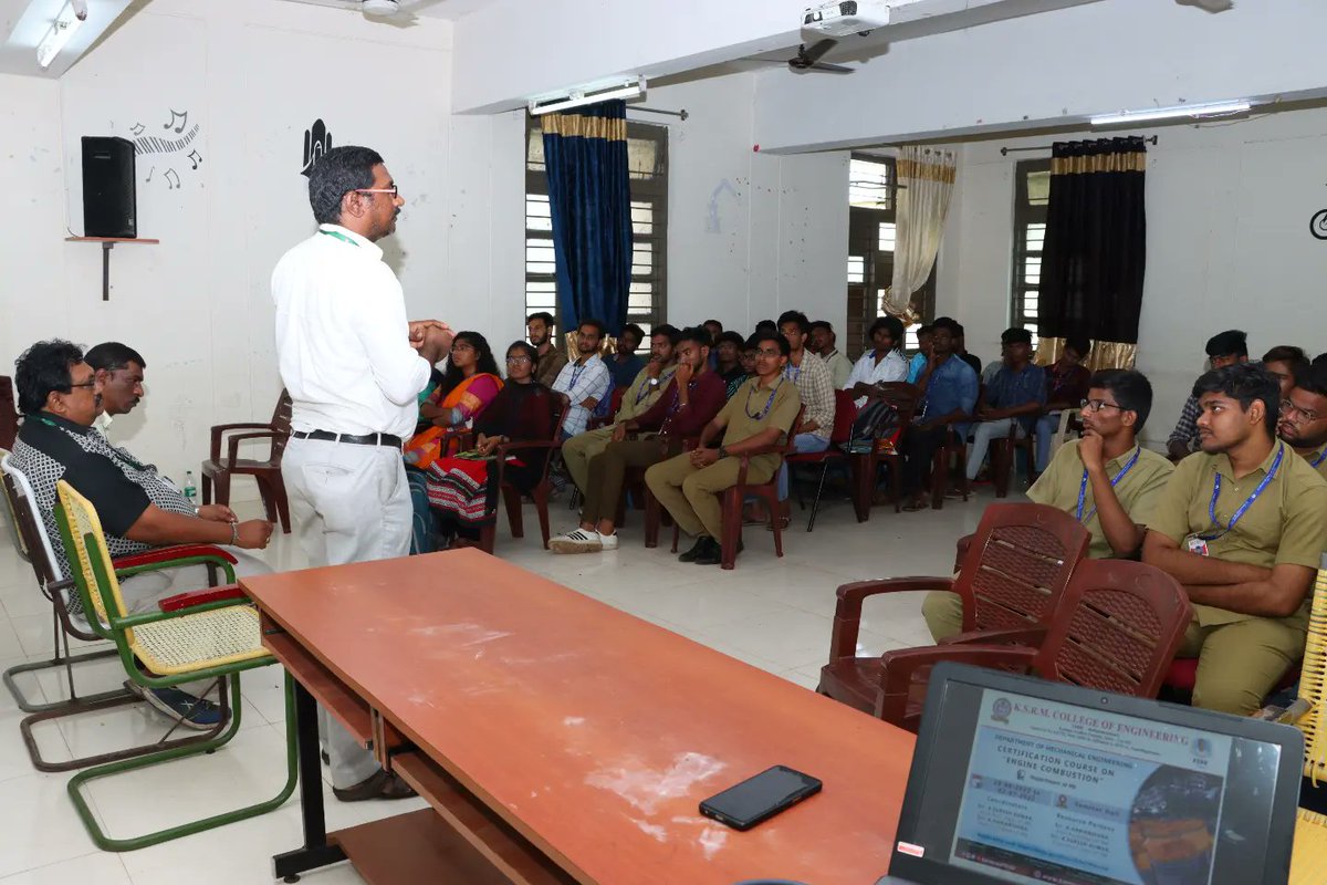 ksrmceofficial's tweet image. Department of ME organizing Certificate course on Engine Combustion from june 20 to July 02, 2022

#ksrmme #enginecombustion #certificatecourse #KSRM #ksrmce #kandulagroups #engineering #kadapa #ksrmceclubs #jntua #AICTE #aishe #apsche #IntiativesofMHRD