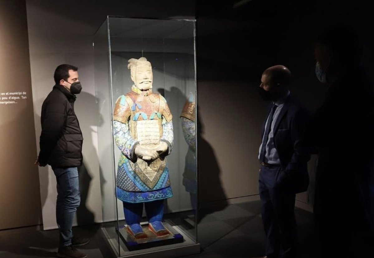 LesBernardes's tweet photo. Ens ha deixat el periodista José Luis Balbín: El nostre record i agraïment per cedir-nos "El guerrer de Xi'an" en l'exposició recent "L'art de viure". DEP
#LesBernardes #Balbin #Madrid #LArtdeViure https://t.co/0foDRISYjh