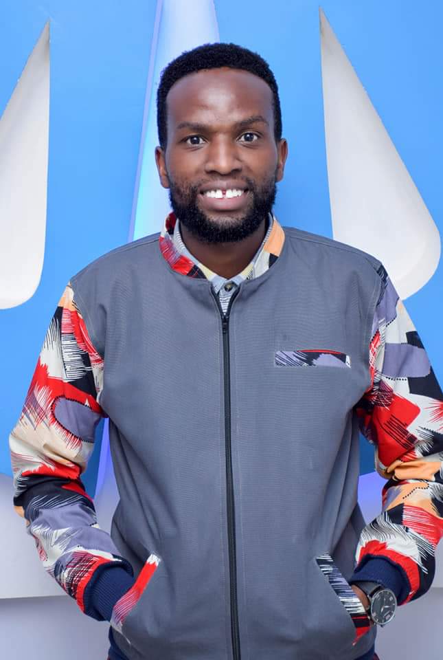 DSquareKe's tweet photo. Have you guys tried our made to fit, classy and warm bomba jackets!? You'll certainly love it! #DressToBeAddressed https://t.co/8YE1lIqzkC