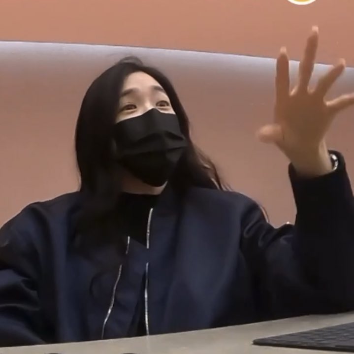 Soshilightstick tweet media