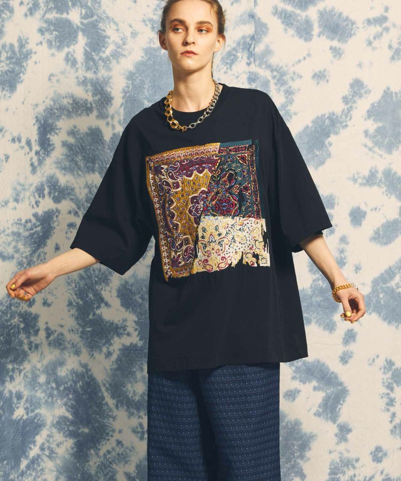 2022SUMMER NEWARRIVAL】 クレイジーバンダナ刺繍プライムオーバーT 