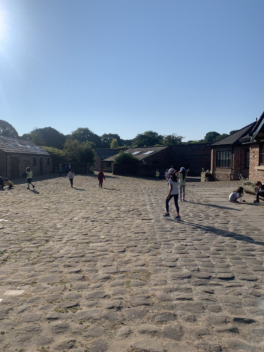 Lovely morning at Crosby Hall ☀️☀️☀️