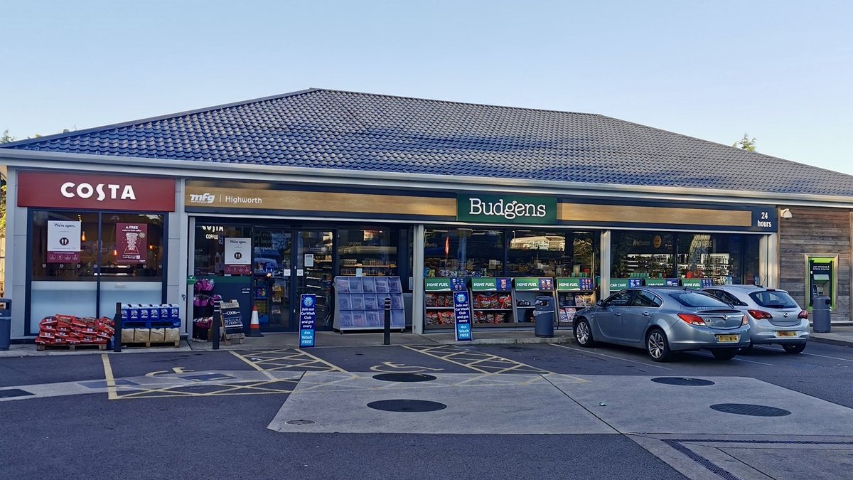 Coldevelopments's tweet image. The sun is shining and our teams are busy working across the UK on some exciting projects!.

#fitoutinteriors #fitoutcontractor #loveconstruction #ColdDevelopments