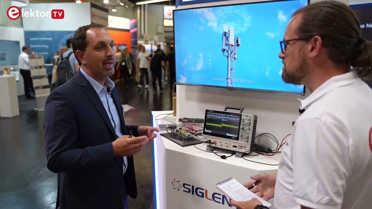 Elektor's tweet image. Elektor talks with @Siglent_Tech at Embedded World 2022.
 bit.ly/3OgmhGO  
#ew22 #embeddedworld #embeddedworld2022