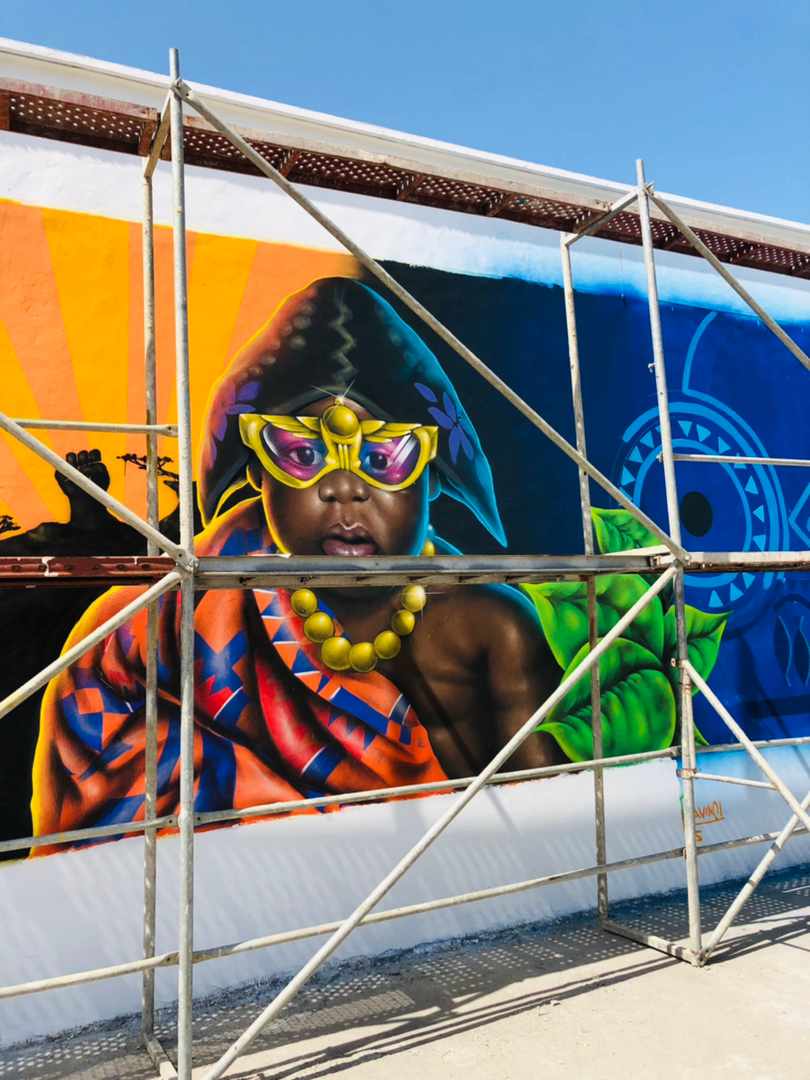 AfricaFactsZone's tweet photo. Street art in Cotonou, Benin Republic. https://t.co/gzhlRYc2Dp