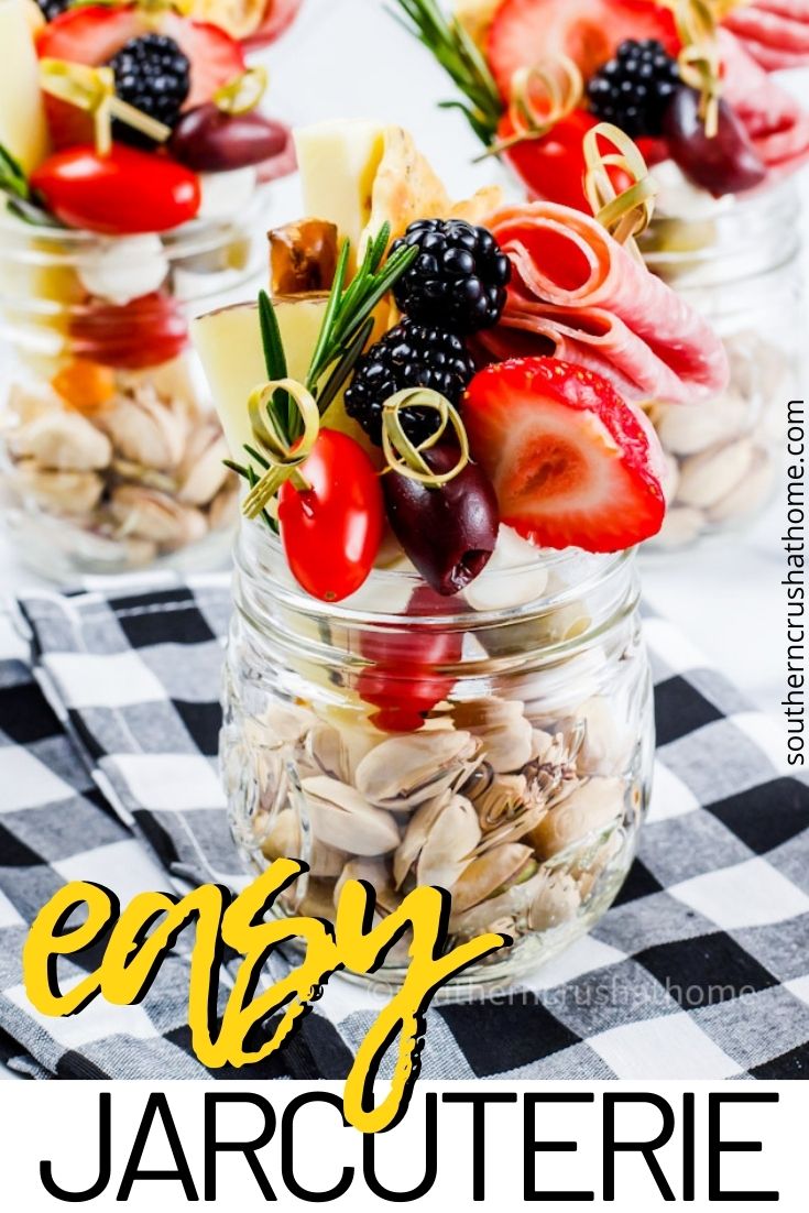 Want a quick and easy appetizer idea? How about this jarcuterie? southerncrushathome.com/jarcuterie