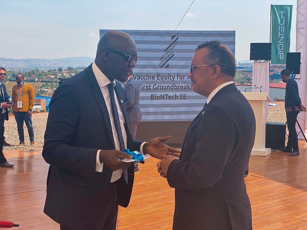 Historic day for #Africa’s vaccine production. Congratulations to <a href="/RDBrwanda/">Rwanda Development Board</a> &amp; <a href="/BioNTech_Group/">BioNTech SE</a> on breaking ground for the new mRNA modular vaccine facility in #Rwanda. <a href="/IFC_org/">IFC</a> is proud to support more robust vaccine supply in Africa to enhance the region’s health resilience.