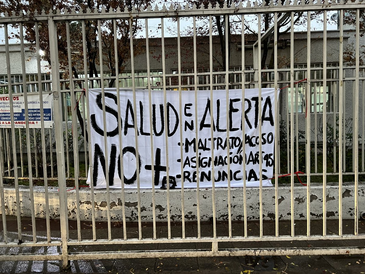 asoc_dos's tweet photo. Atención primaria en alerta.
“LOS FUNCIONARIOS DE SALUD MERECEN TRABAJAR EN CONDICIONES DIGNAS
Y SALUDABLES”#saludSantiago @Muni_Stgo @meganoticiascl @CHVNoticias https://t.co/wV3ucpFWCx