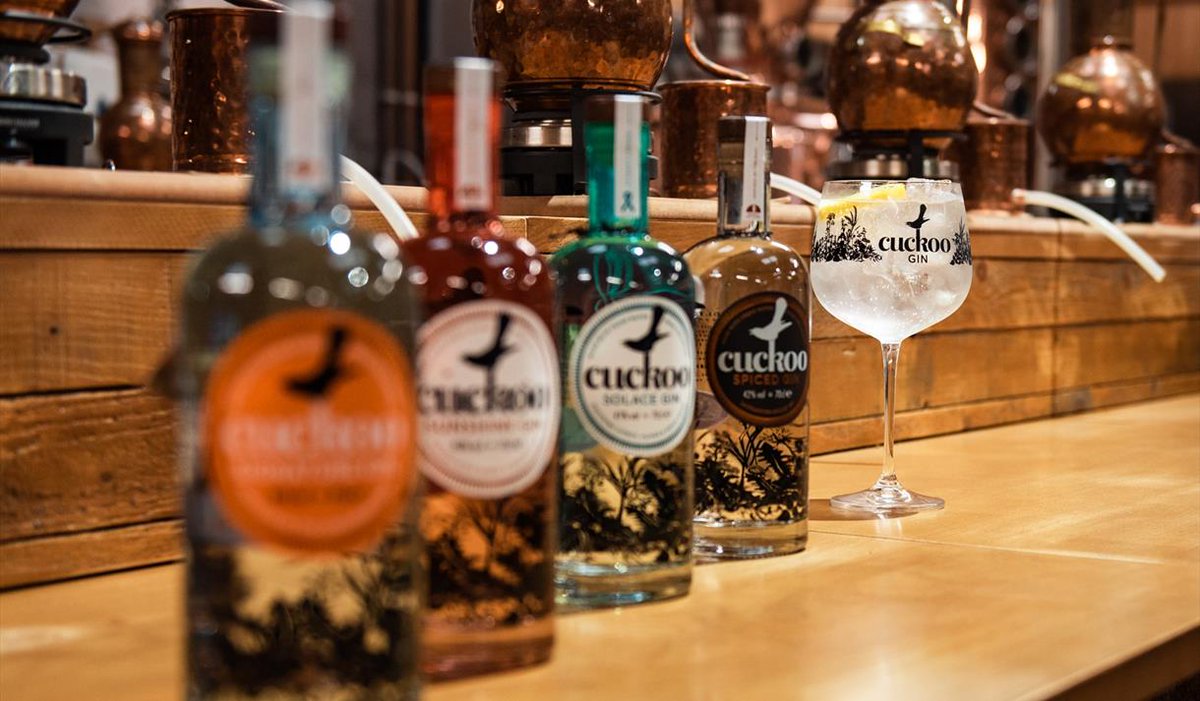 VisitLancashire's tweet photo. Learn more about the family behind the multi-award-winning @CuckooGin as they celebrate an amazing five years! 🎈 🌹 

Click here to read more 👉  https://t.co/WF4zpYkt26

#Gin #ShopLocal #Lancashire https://t.co/4AAUIBx36T